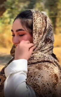 شال نخ فایت چهارفصل طرح پلنگی ریز | قواره بزرگ ۲۰۰×۷۰، سبک، لطیف، با ایستایی عالی و دور دوخت دندونموشی ظریف